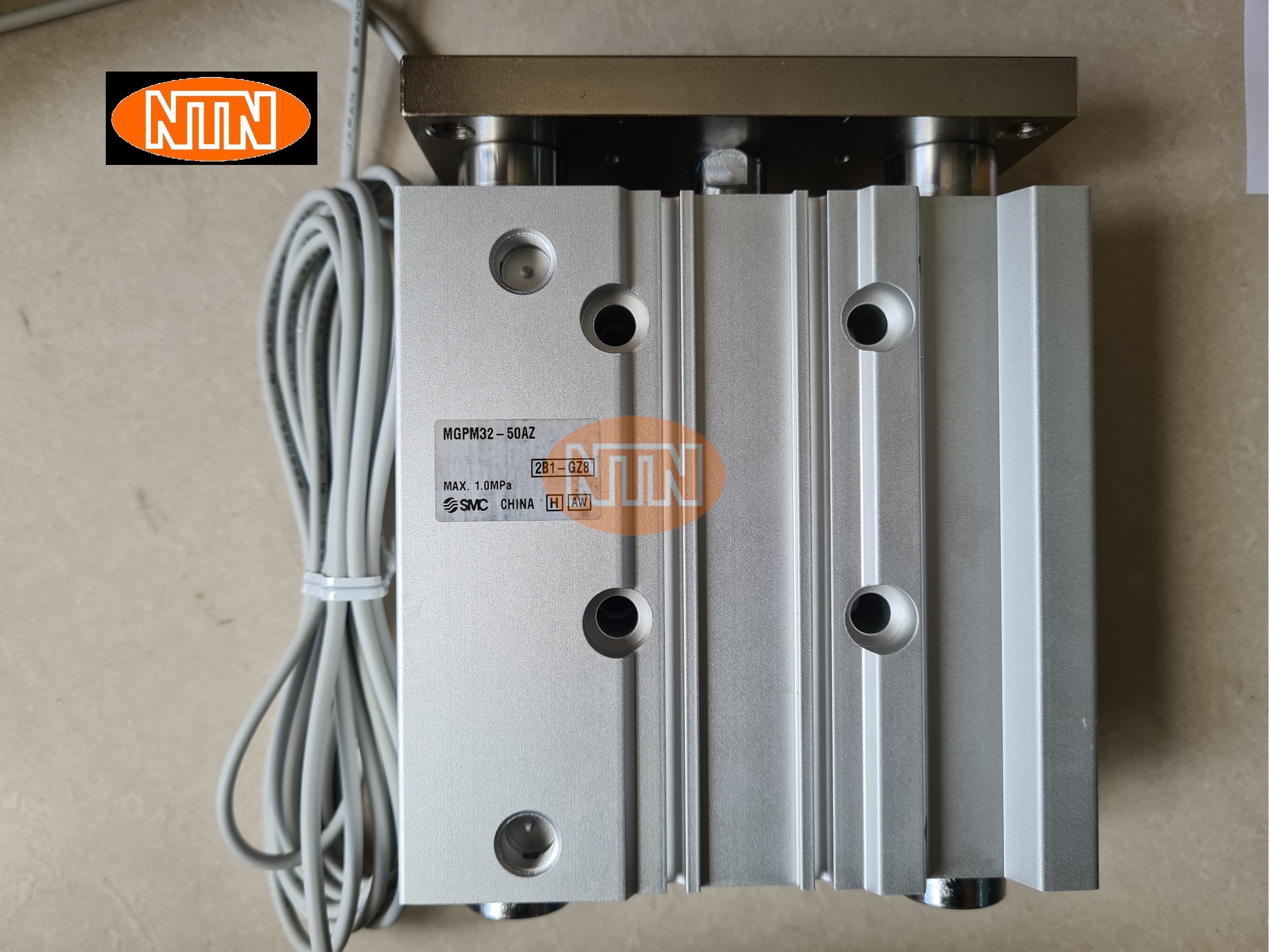 Xy lanh khí nén SMC MGPM32-50AZ-M9BWL