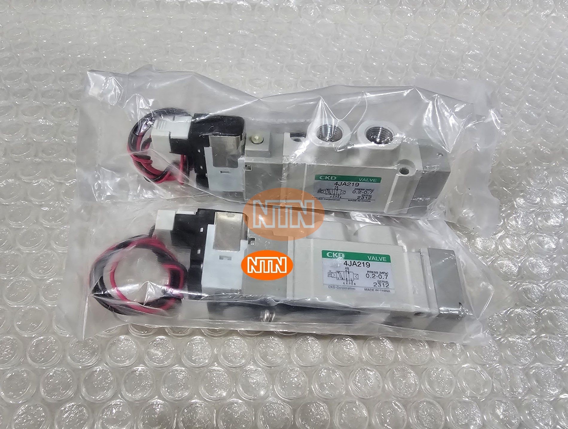 Solenoid Valve CKD 4JA219-06-E2-3 Van điện từ