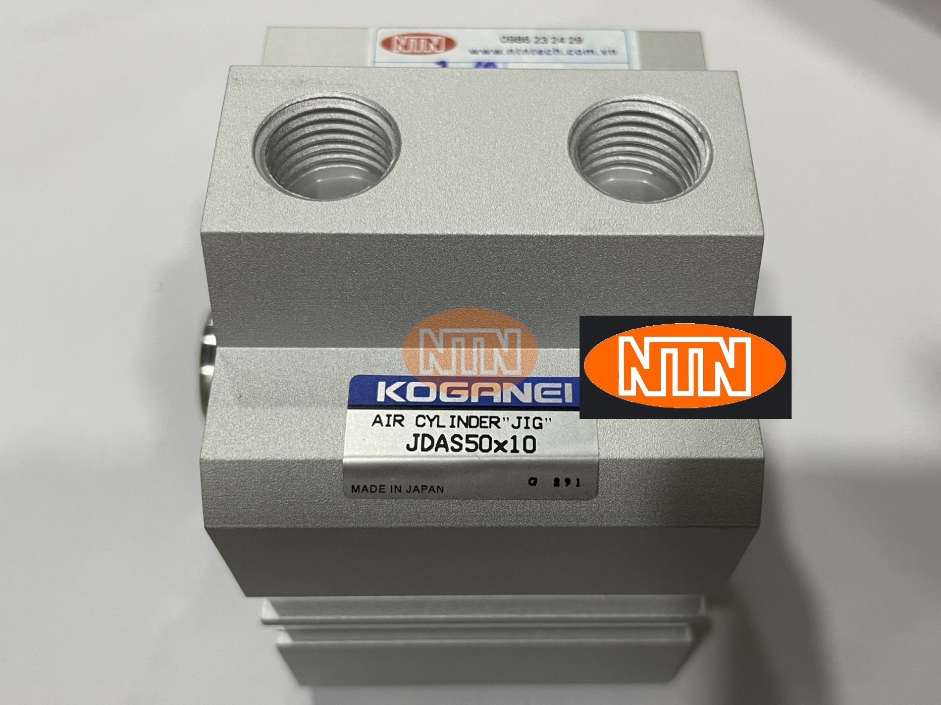 Schneider CAD326BD Control relay Rơ le điều khiển