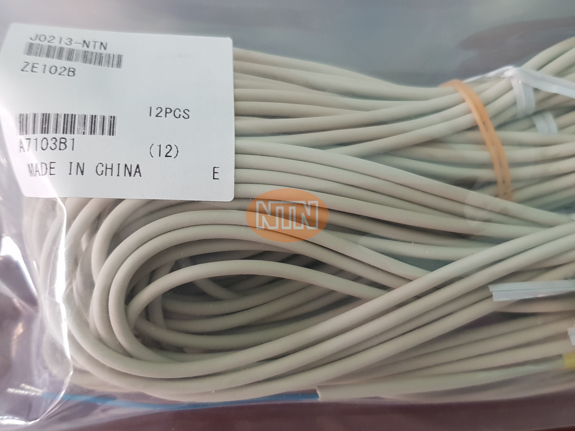 Koganei CCDAKS40X40-RL-ZE135B2 Xi lanh khí nén
