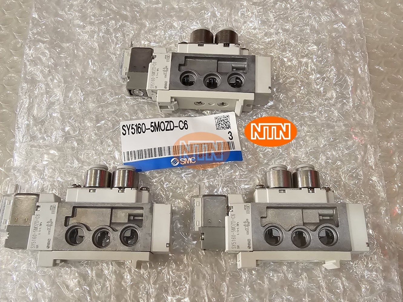 Compact cylinder SMC CDQ2B20-15DZ Xi lanh khí nén