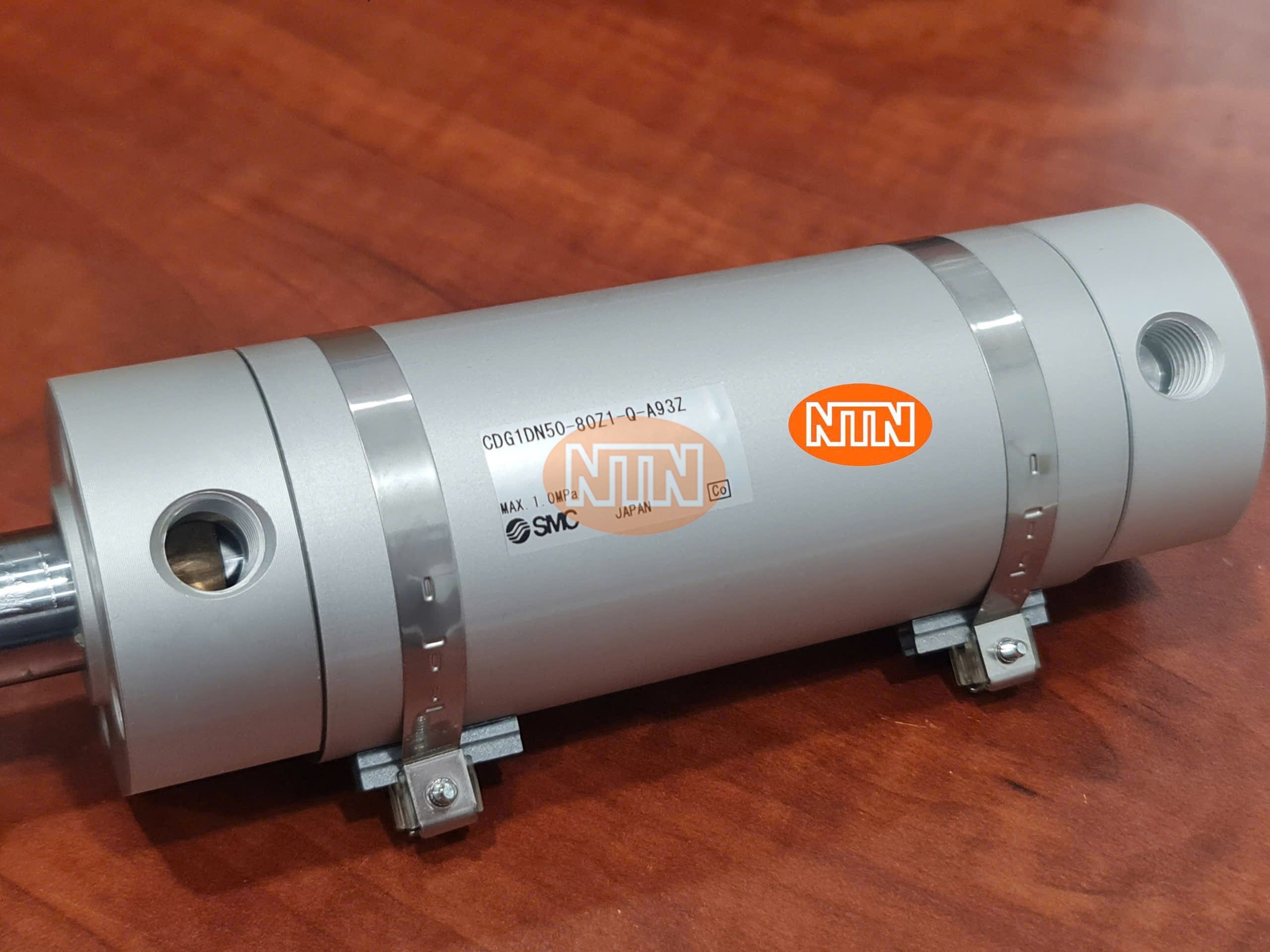 Air Cylinder SMC CM2E32-43AZ Xi lanh khí nén