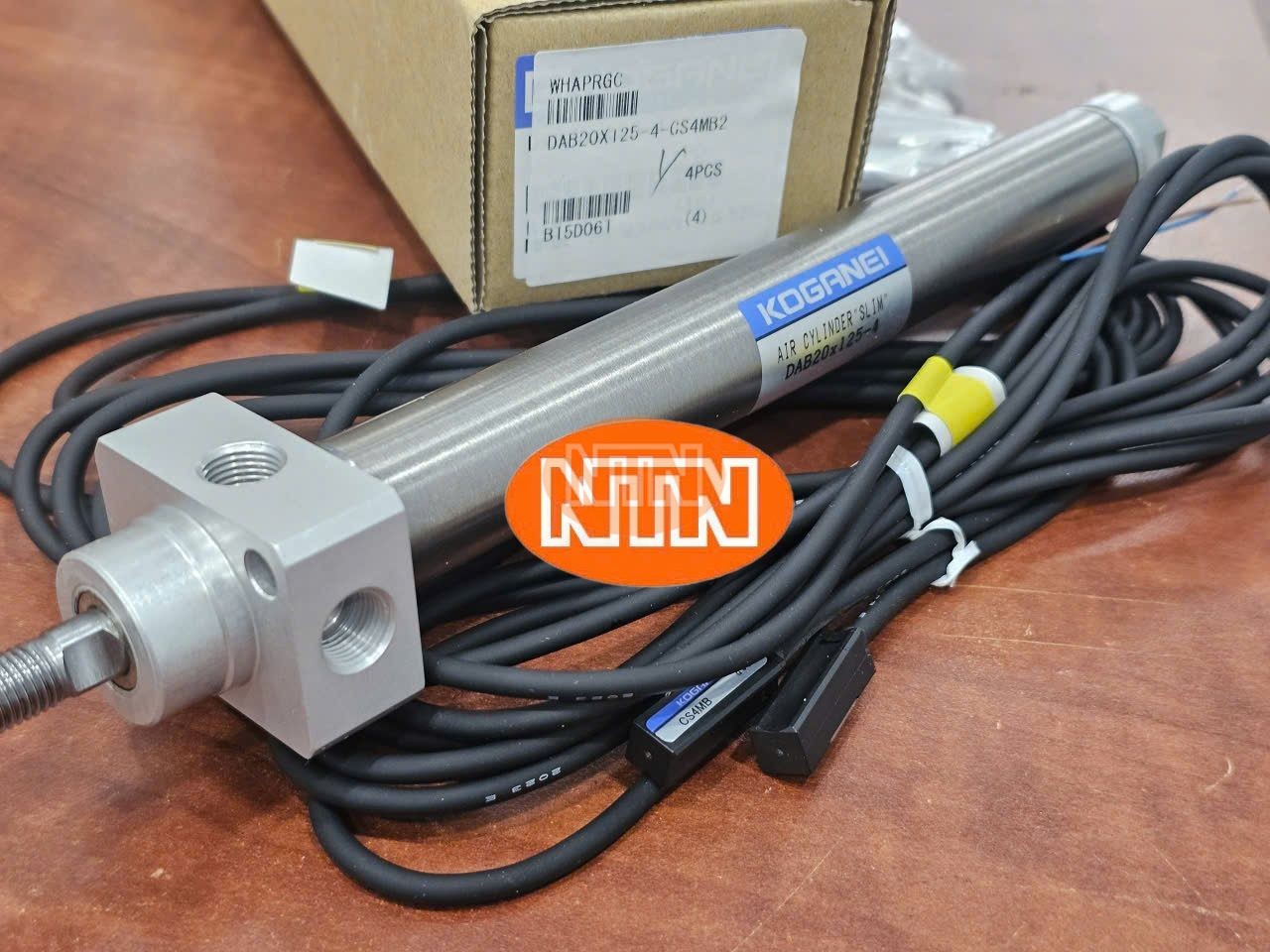 Slim Block Cylinder Koganei DAB20x200-2-CS4MB2 Xi lanh khí nén