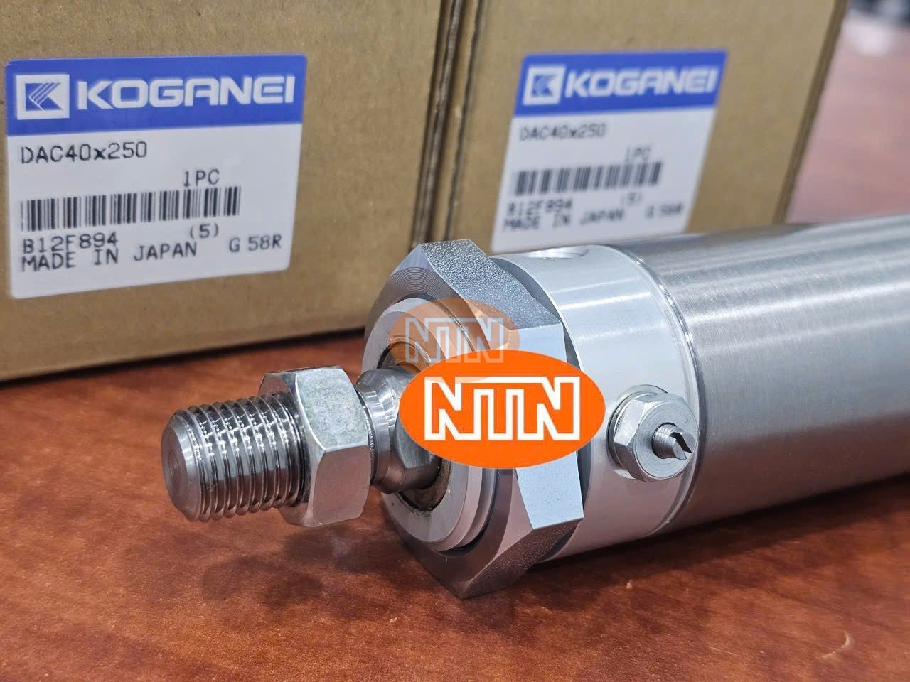 ISO Cylinder Festo DSNU-25-25-P-A Xi lanh khí nén