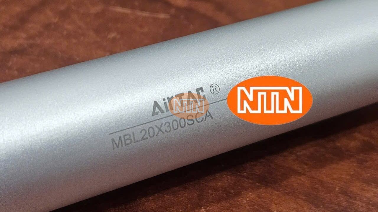 Proximity Sensor Omron E2B-M30KS15-WZ-C1 Cảm biến tiệm cận