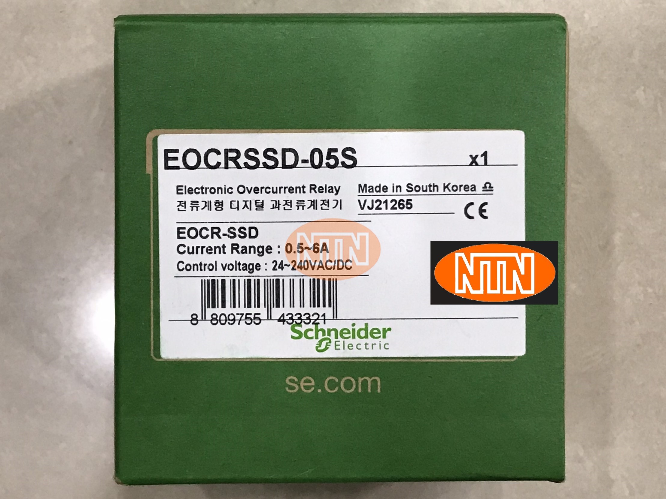 Omron E5EC-QR2ASM-800 Bộ điều khiển kỹ thuật số