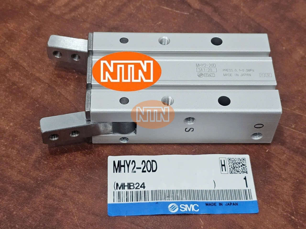 Air Gripper SMC MHY2-20D Xi lanh kẹp