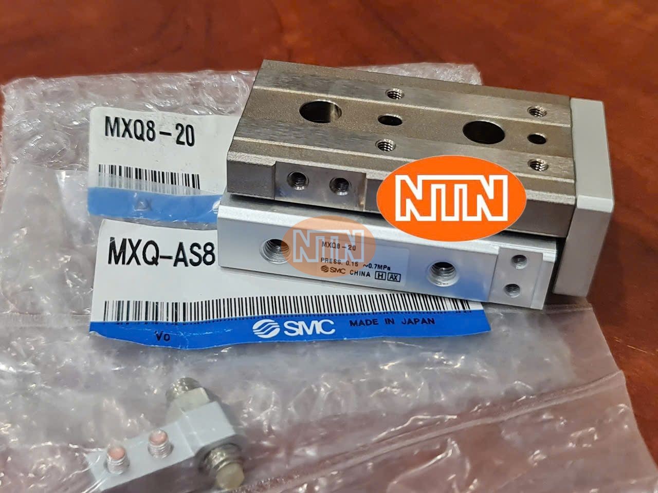 Air Slide Table SMC MXQ8-20AS Xi lanh bàn trượt