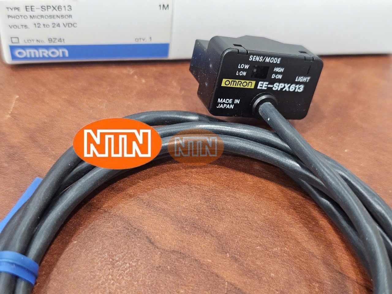 Photomicro Sensor Omron EE-SPX613 1M Cảm biến quang