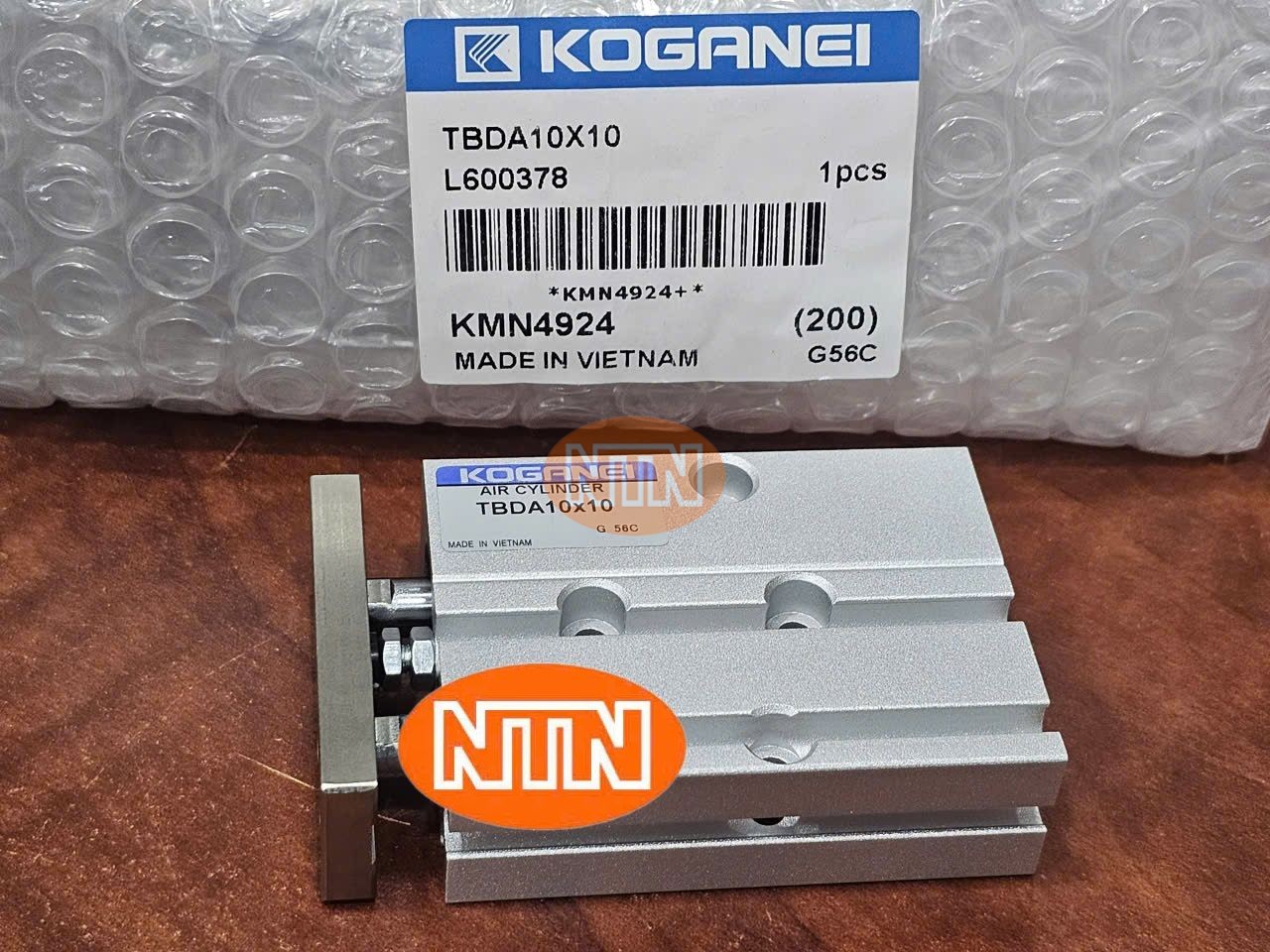 Flow Switch SMC PF2M721-C8-B-M Cảm biến lưu lượng