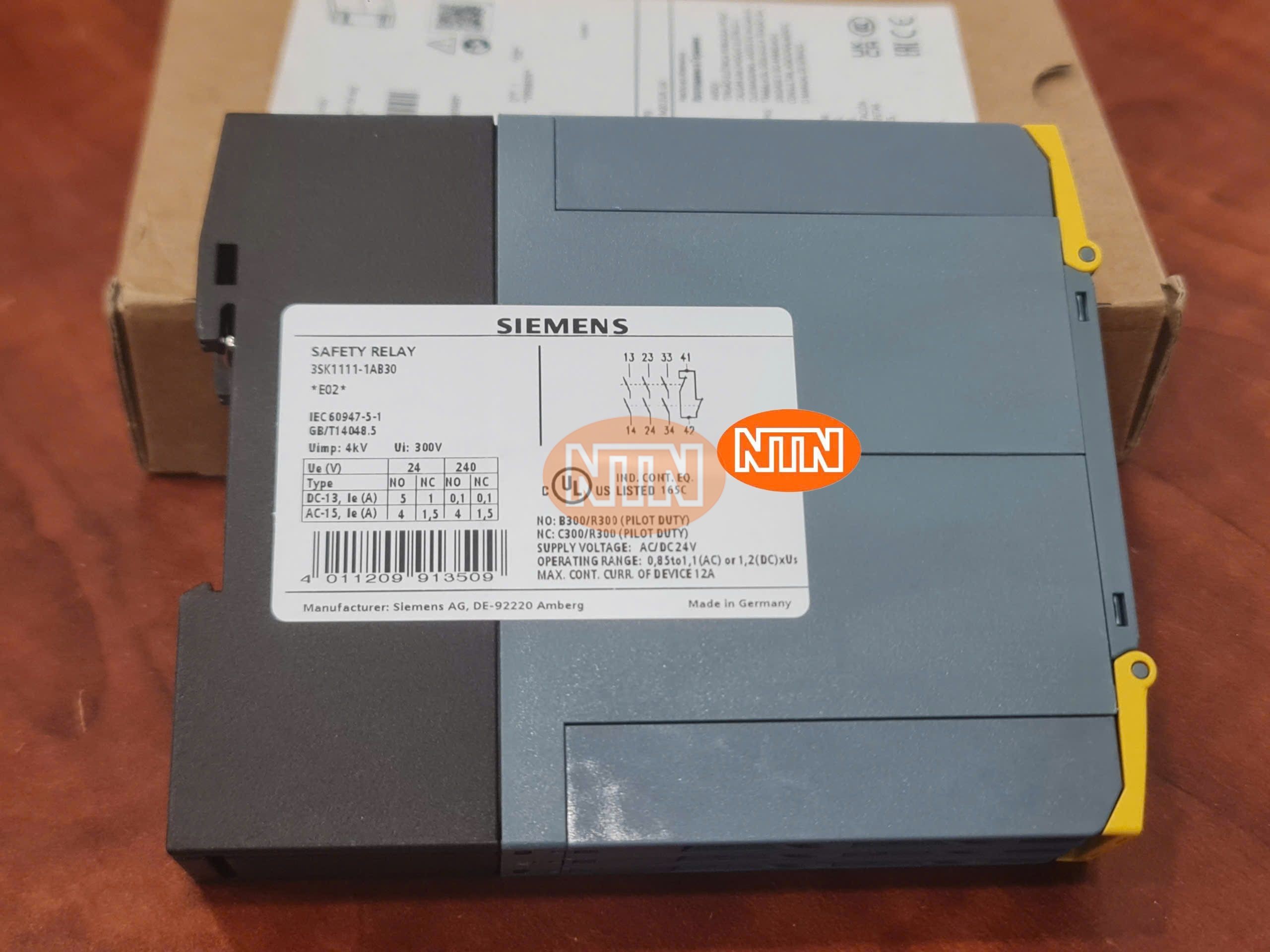 Safety Relay Siemens 3SK1111-1AB30 Rơ le an toàn