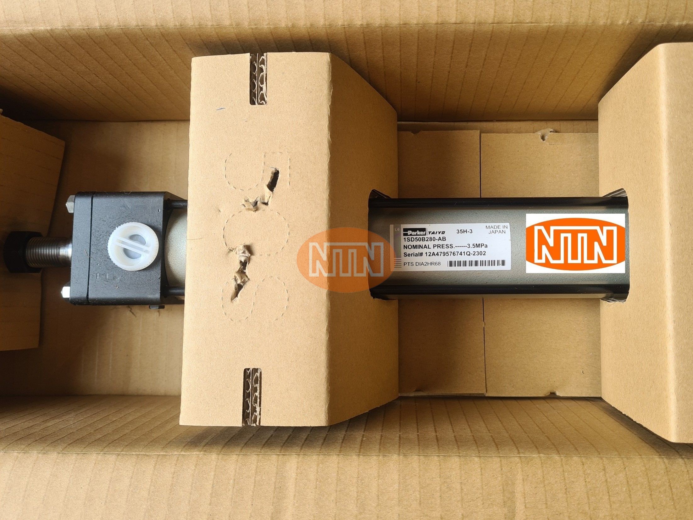 Parker Taiyo 35H-3 1SD50B280-AB Xi lanh thủy lực